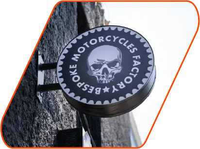 Emblema exterior de BMF Motor Co.